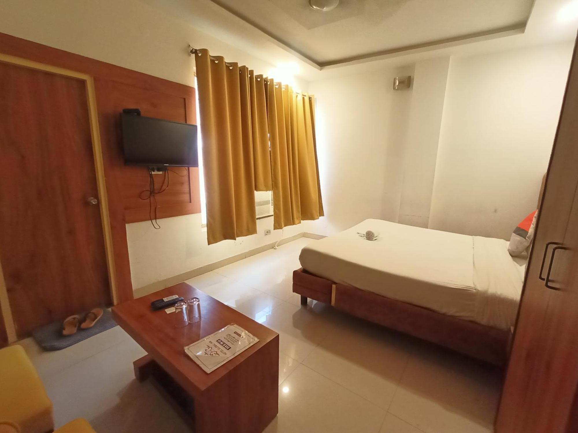 Hotel Global Inn -1 Km From Railway Station - Lift Food And Free Parking Лакхнау Экстерьер фото